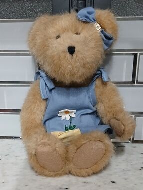 Boyds Bears Boyds Best Dressed Series Stacey Daisydew Style # 904072